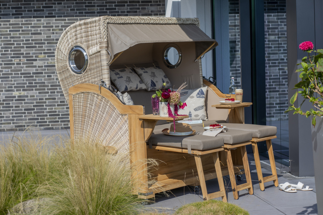 01807_strandkorb_baltikum_dreisitzer_teak_bullauge_shell_540_milieu-2