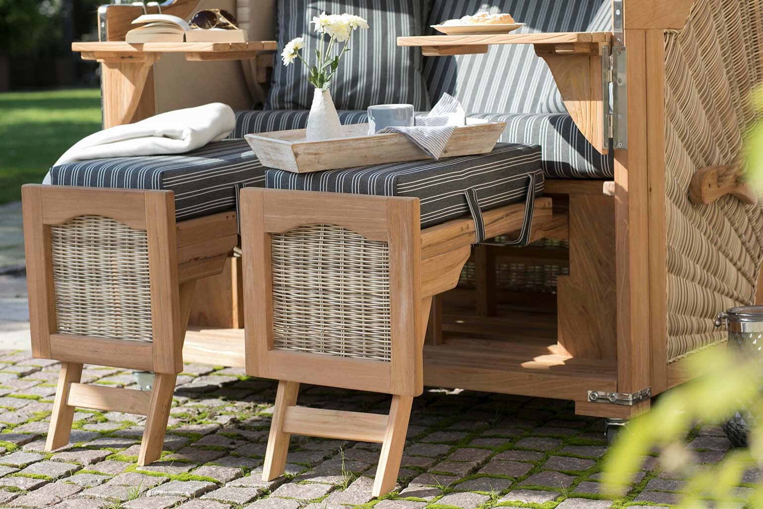 01400_strandkorb_duene_teak_bullauge_shell_500_milieu-12-klein6mzcc7h64csf3