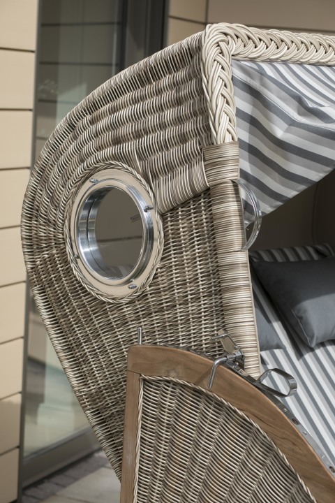 01424_strandkorb_amrum_teak_bullauge_shell_545_milieu-10