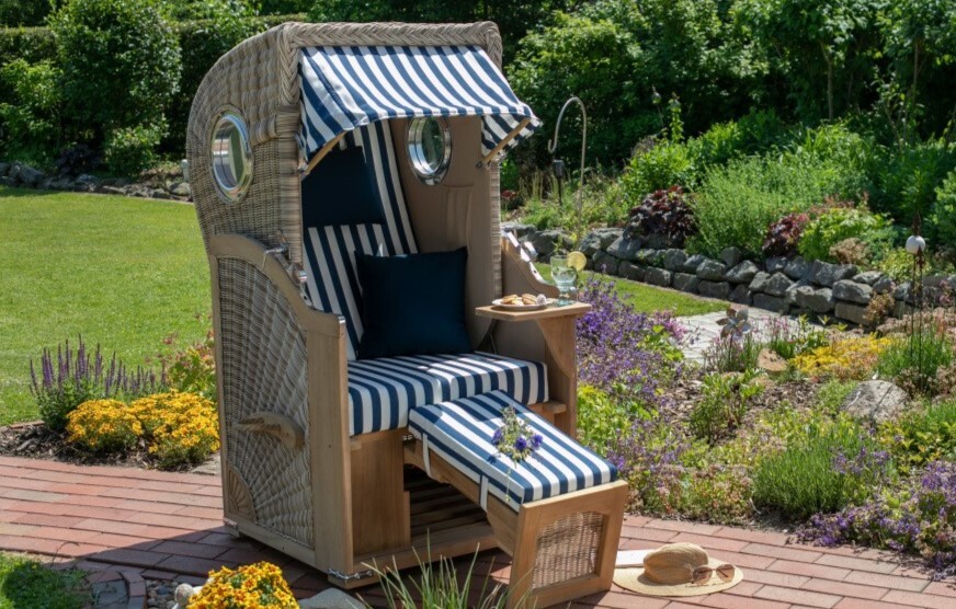 MD20900_Strandkorb_Duene_single_teak_bullauge_dessin_518_blau_weiss