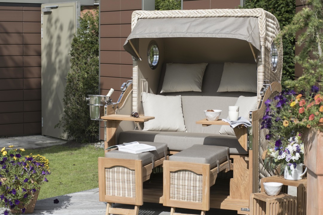 01434_strandkorb_amrum_teak_bullaugen_shell_534_milieu-9