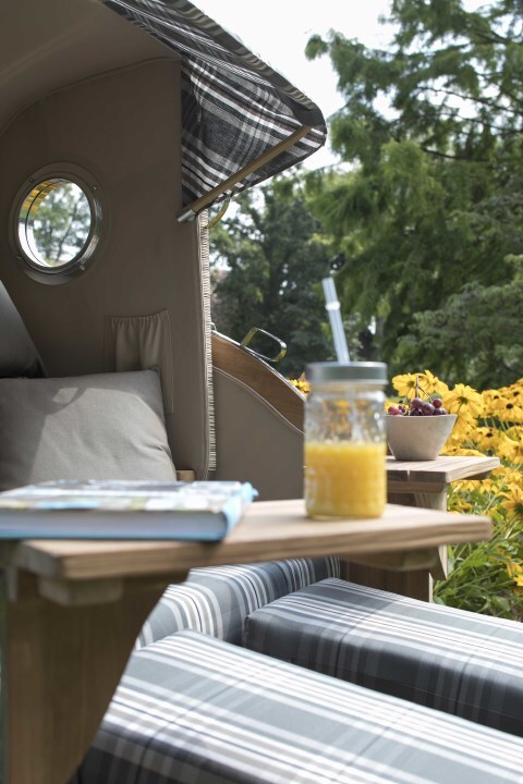 01781_strandkorb_baltikum_teak_bullauge_shell_522_milieu-7igb7vuhxg7fbx