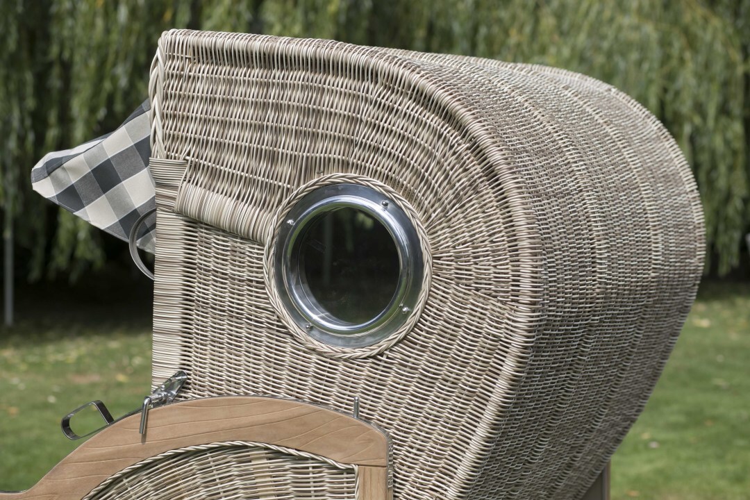 01745_strandkorb_baltikum_teak_bullauge_shell_505_milieu-155b5x8bcyhpuxi