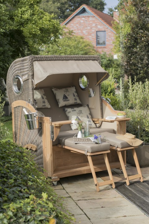 011719_strandkorb_baltikum_teak_bullauge_grey_540_milieu-91dkw0s8w01oxm